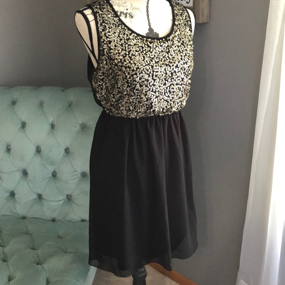 Sweet “Little Black Dress”